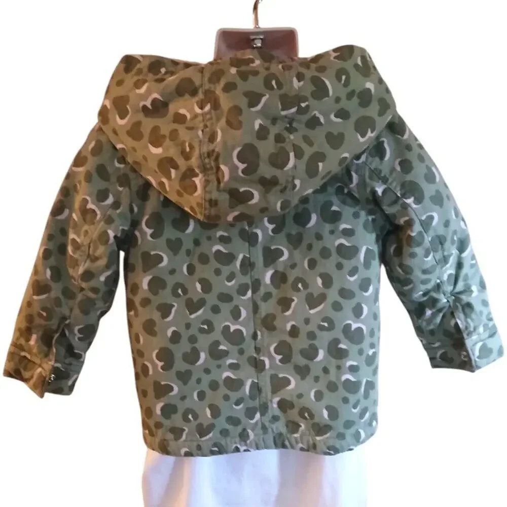 Girls Cat & Jack Green Leopard print long Sleeve Hooded Jacket Size 2T